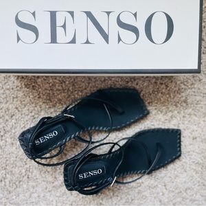 New Senso Monica leather sandals in US 5.5! So ready for your wonderful summer!